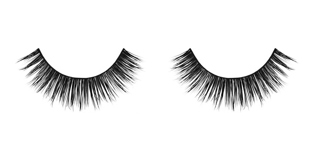 Velour Lashes Strike a Pose