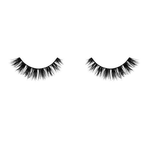 Velour Lashes Whispie Me Away